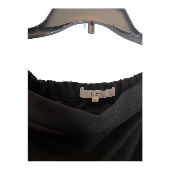 Tibi Structured Crepe Off-the-Shoulder Dress black - Picture 7 of 12